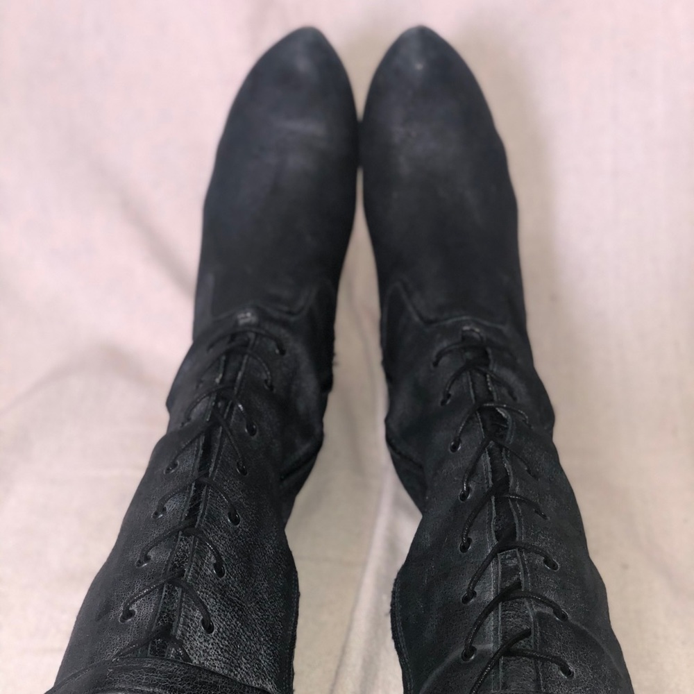 Grey felmini high heel leather boots size 40